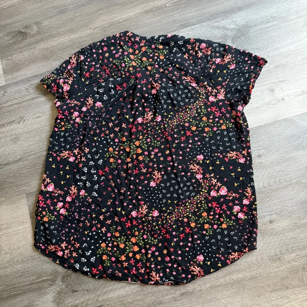TORRID Harper Pullover Black Floral Blouse Plus Size 1 Rayon